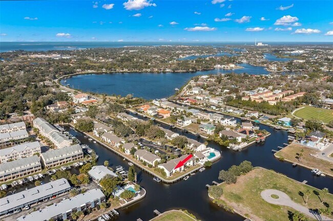 Building Photo - 412 Moorings Cove Dr