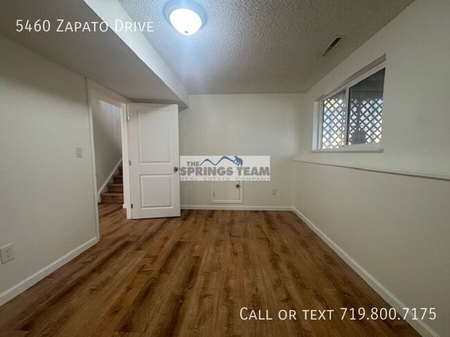 Building Photo - 5460 Zapato Dr