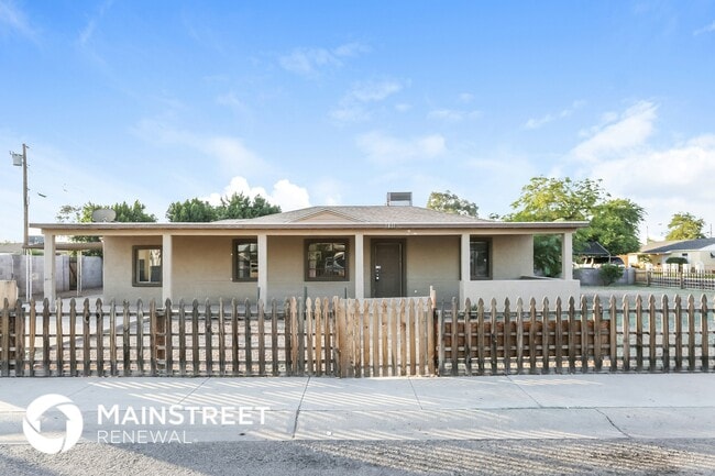Building Photo - 1811 W Mohave St