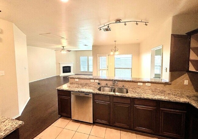 Building Photo - 9717 Sand Trap Dr