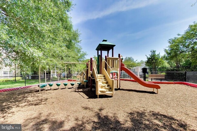 Building Photo - 13357 Connor Dr