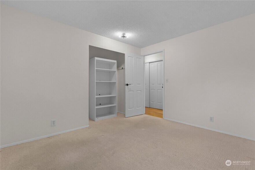 Building Photo - 14118 77th Ave NE