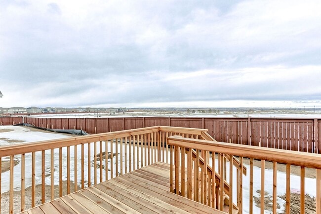 Building Photo - 3 Bedroom 3 Bath home in Raindance