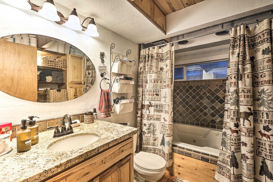 Building Photo - 1763 Narragansett Cir