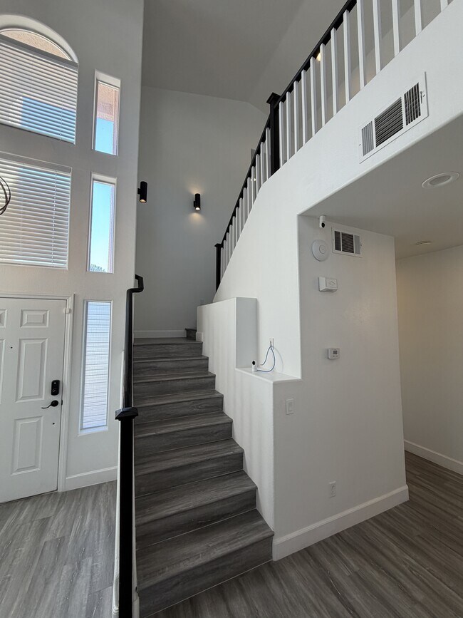 Building Photo - 2456 Sheltered Meadows Ln