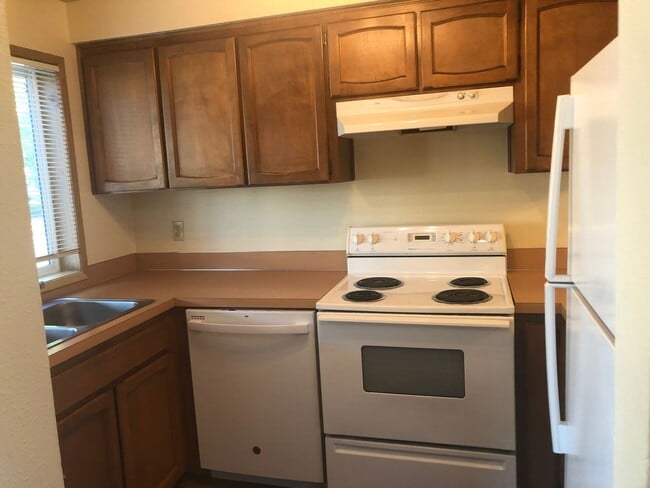 Building Photo - Location, Location, Location: Situated just two blocks south of the OSU campus!