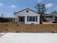 Building Photo - 12 Kansas