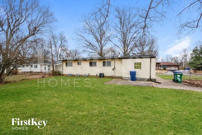 Building Photo - 1955 Apple Blossom Ct