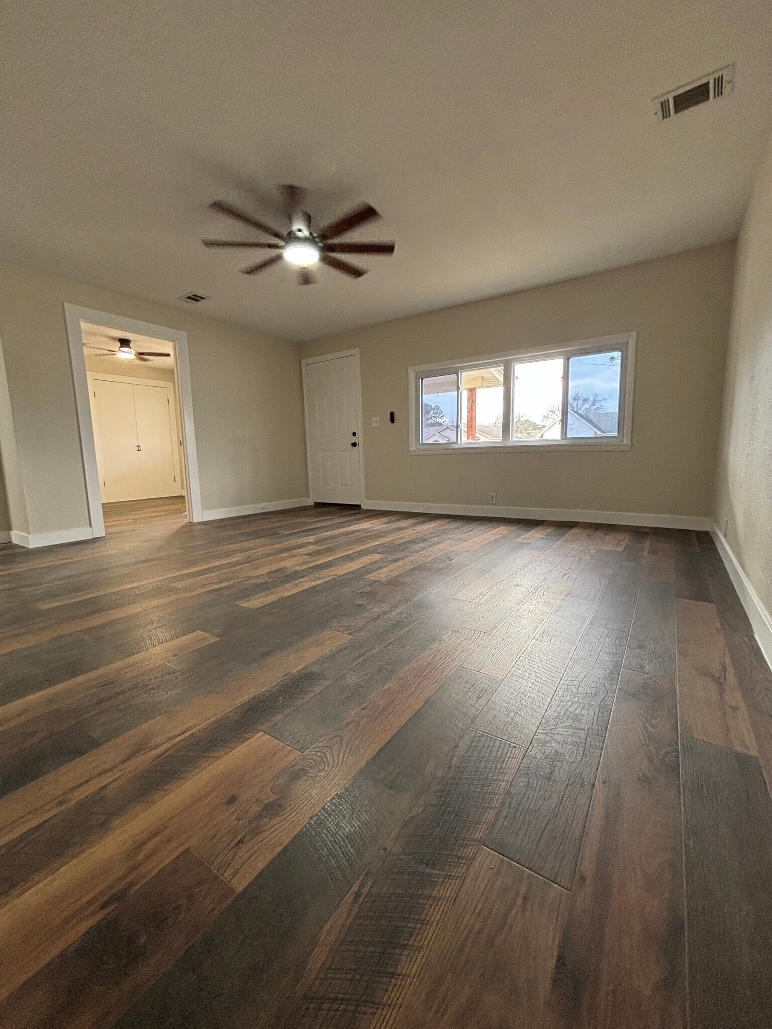 Building Photo - 1105 Reynolds Rd