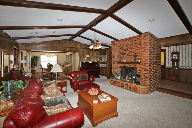 Building Photo - Spacious Puckett home for rent!