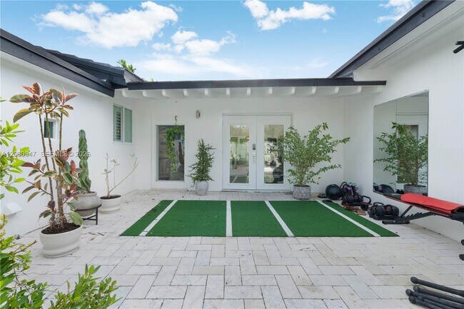 Building Photo - 7501 Adventure Ave