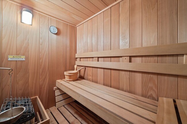 Building Photo - 408 N White Deer Trail