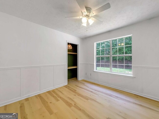 Building Photo - 106 Kimbell Farm Dr