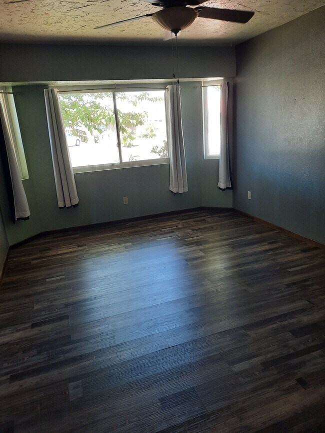 Building Photo - 13615 Driftwood Dr