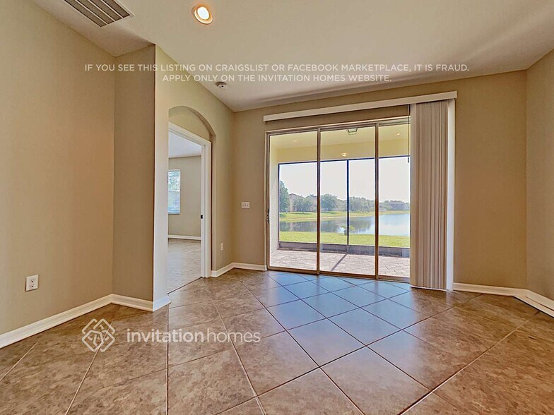 Building Photo - 325 Mirasol Ln