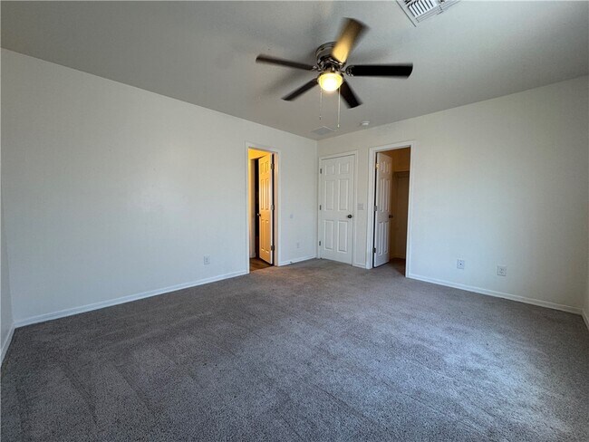 Building Photo - 1624 Paige Dr