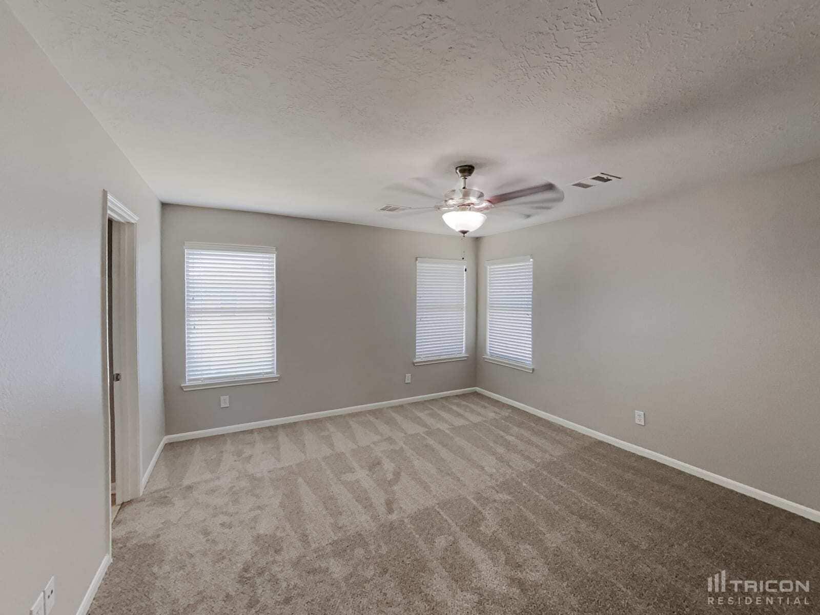 Building Photo - 6811 Rustic Pecan Ln