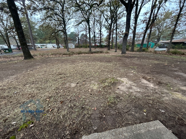 Building Photo - 1101 N Kings Hwy