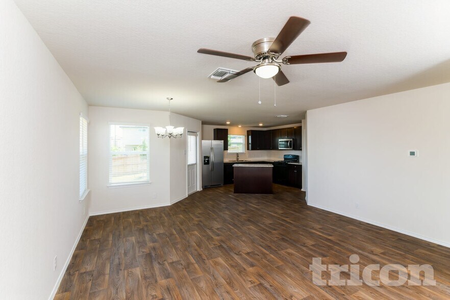 Building Photo - 15406 Shortwing