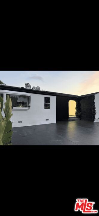 Building Photo - 11836 Laurelwood Dr