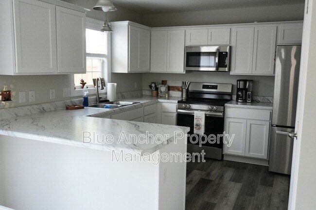 Building Photo - 206 Browns Ferry Rd