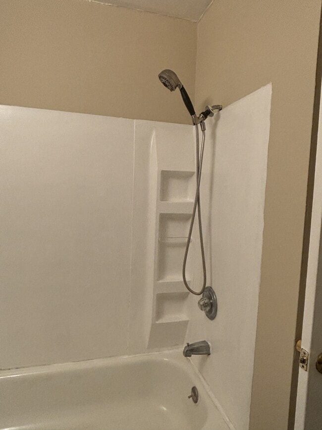 Building Photo - 9143 E 34th St