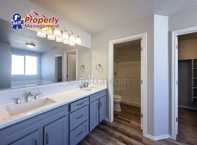 Building Photo - 2688 N Cinnamon Pl