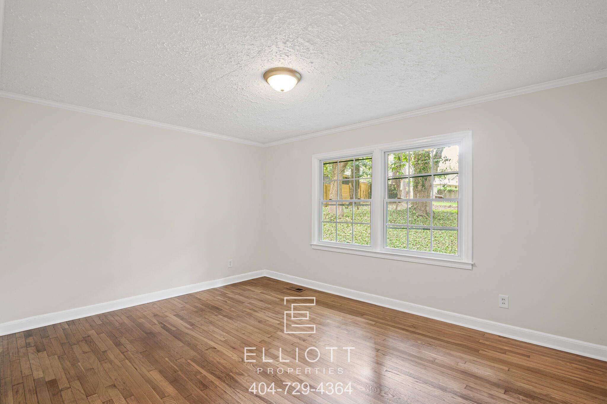 Building Photo - 1095 Oakfield Dr SE