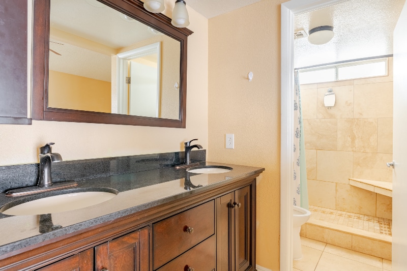 Building Photo - 8412 Surfs Up Dr