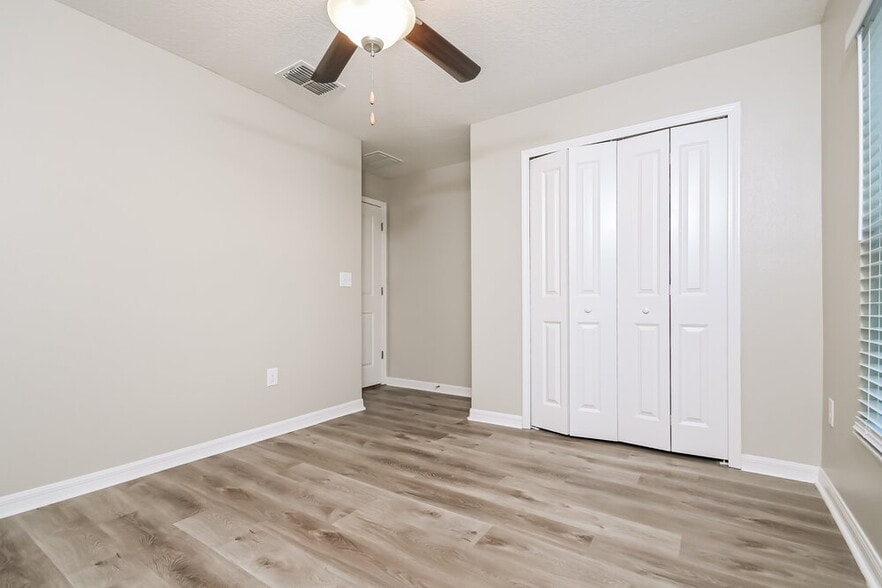 Building Photo - 12623 Lemon Pepper Dr