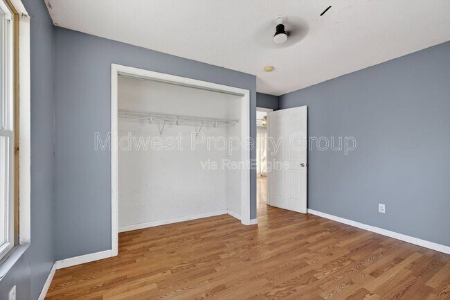 Building Photo - 153 Bascom Dr