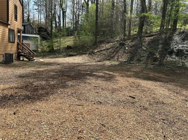 Building Photo - 2915 Creek Park Dr