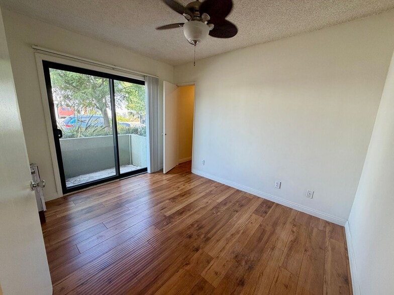 Building Photo - 12618 Pacific Ave