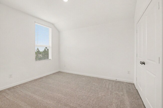 Building Photo - 12610 Blue Catfish Ln