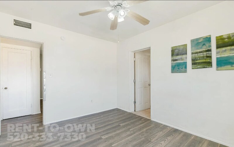 Building Photo - 418 E McMillan Dr