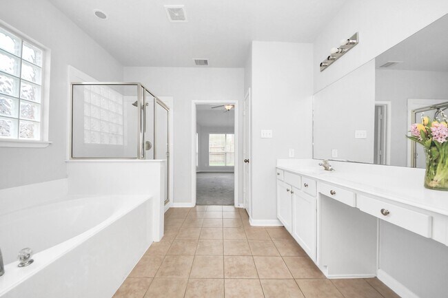 Building Photo - 2906 Windysage Ct