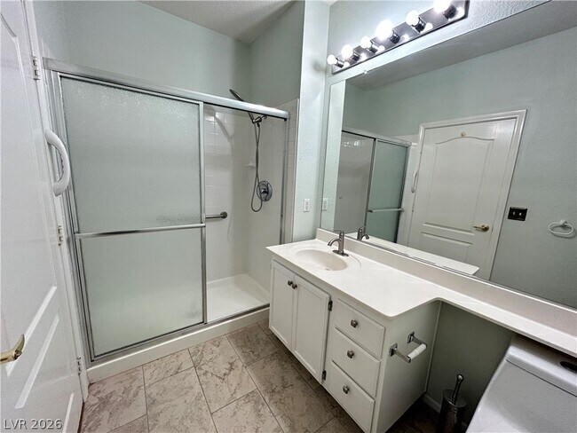 Building Photo - 1830 N Buffalo Dr