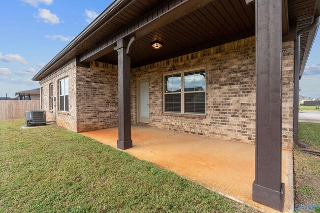 Building Photo - 112 Fig Tree Rd