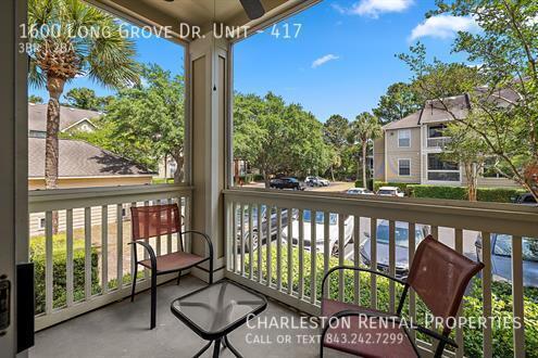 Building Photo - 1600 Long Grove Dr