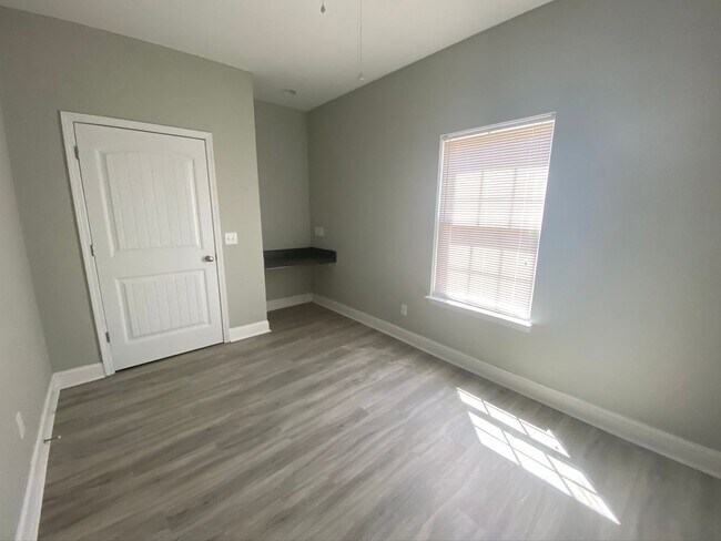 Building Photo - 206 BoniLane Drive #106 (BoniLane Cove)