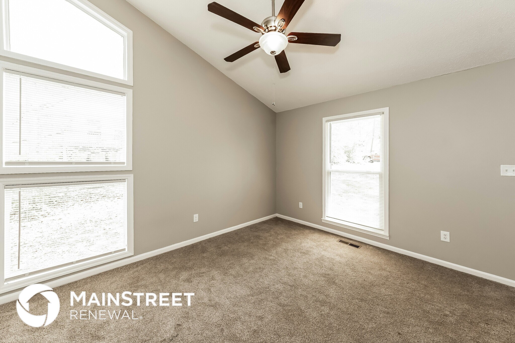 Building Photo - 1626 Mardis Dr