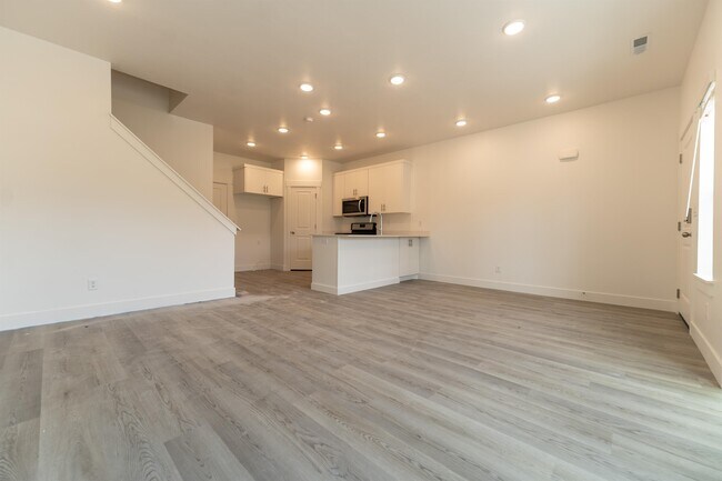 Building Photo - 1918 S 1280 W