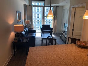 Building Photo - 320 S Church St