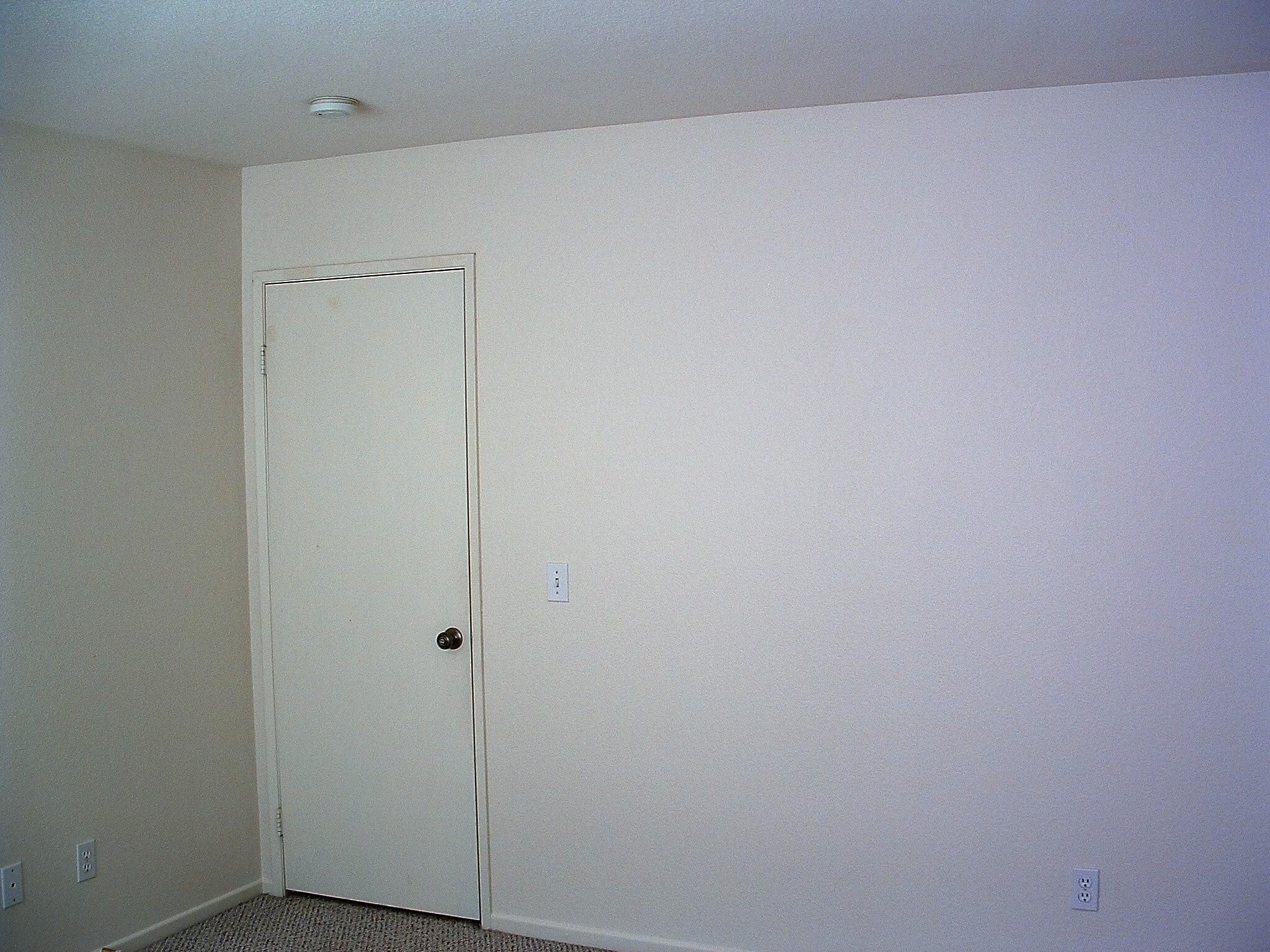 Building Photo - 43075 Avola Ct