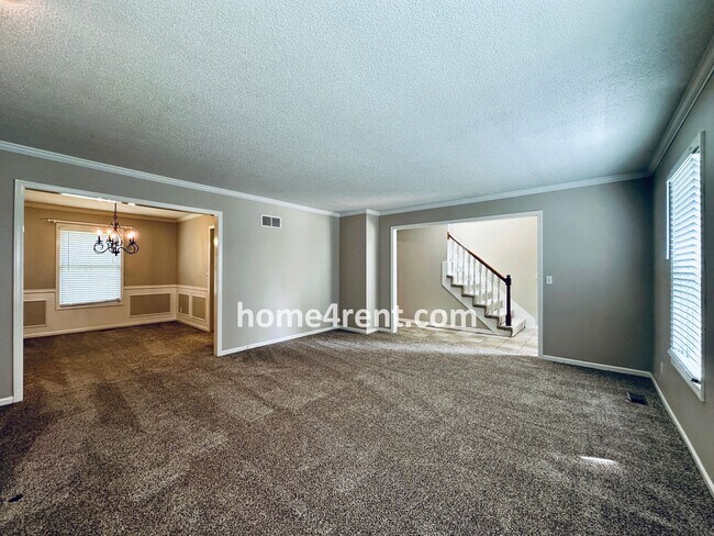 Building Photo - Blue Valley Schools w/ Hardwood Floors and...