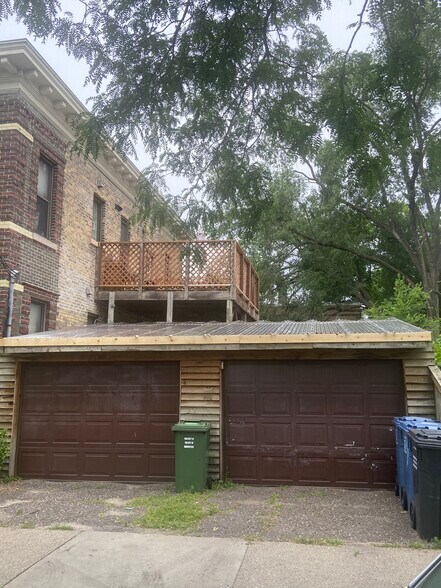 Building Photo - 2829 Pleasant Ave