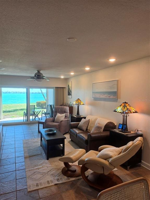 Building Photo - 6295 Bahia Del Mar Cir