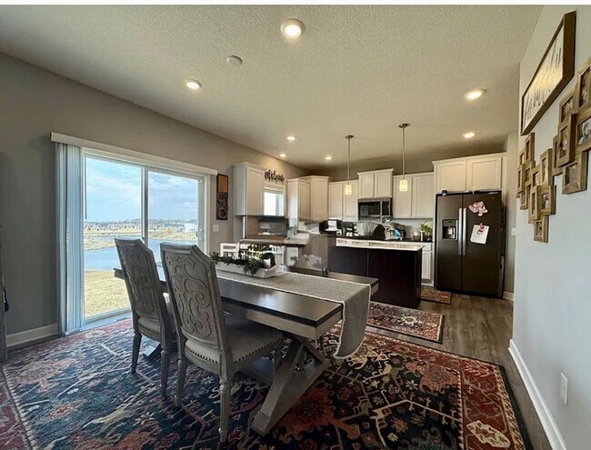 Building Photo - Gorgeous 4BR/2.5BA Rogers Home Available 8/1!
