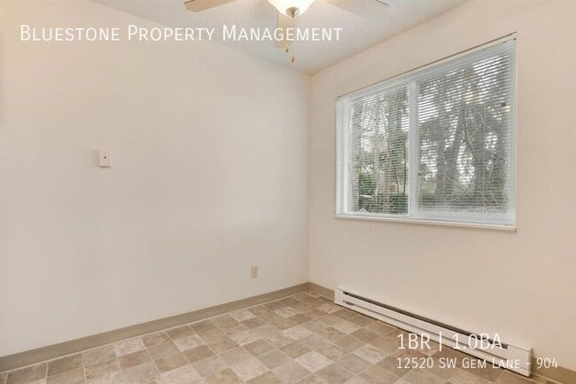 Building Photo - 12520 SW Gem Ln