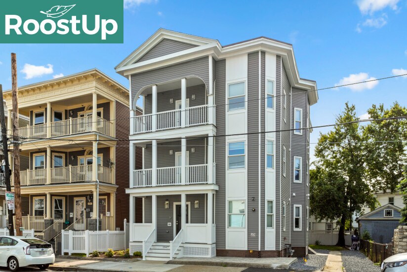 Building Photo - Furnished Bedroom with Private Bath in East Boston